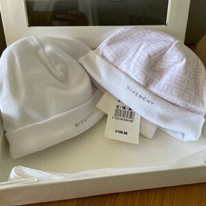New Givenchy Baby Girl Pink Beanie Set 1m-3m
